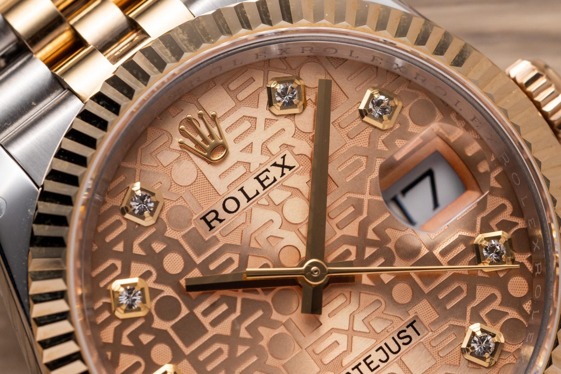 Rolex DateJust Replica Watch Gold Wrapped Fluted Dial GM Factory 36mm - Elite Watch Atelier