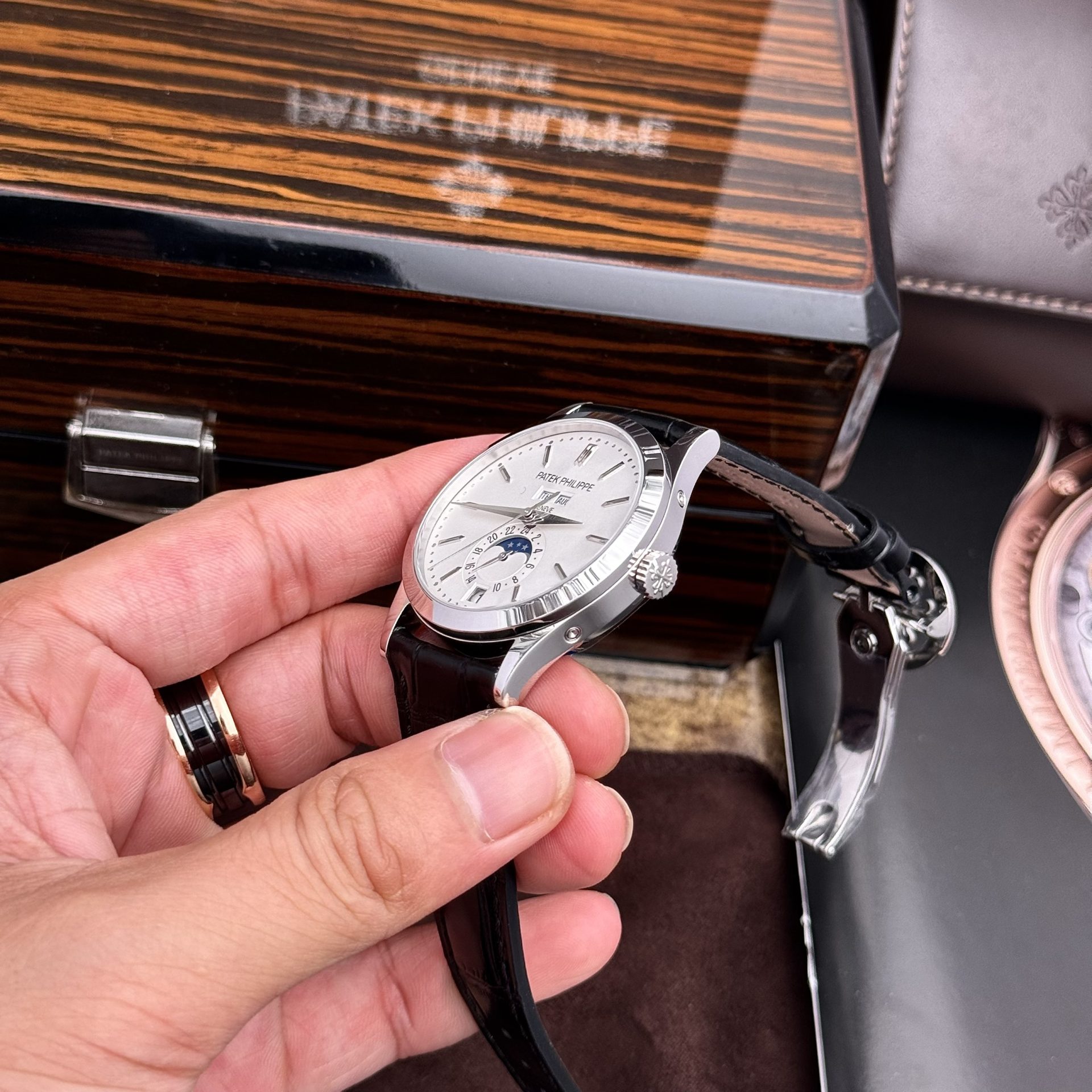 Patek Philippe Replica Watch Complications 5396G White Dial Leather Strap 38.5mm - Top club