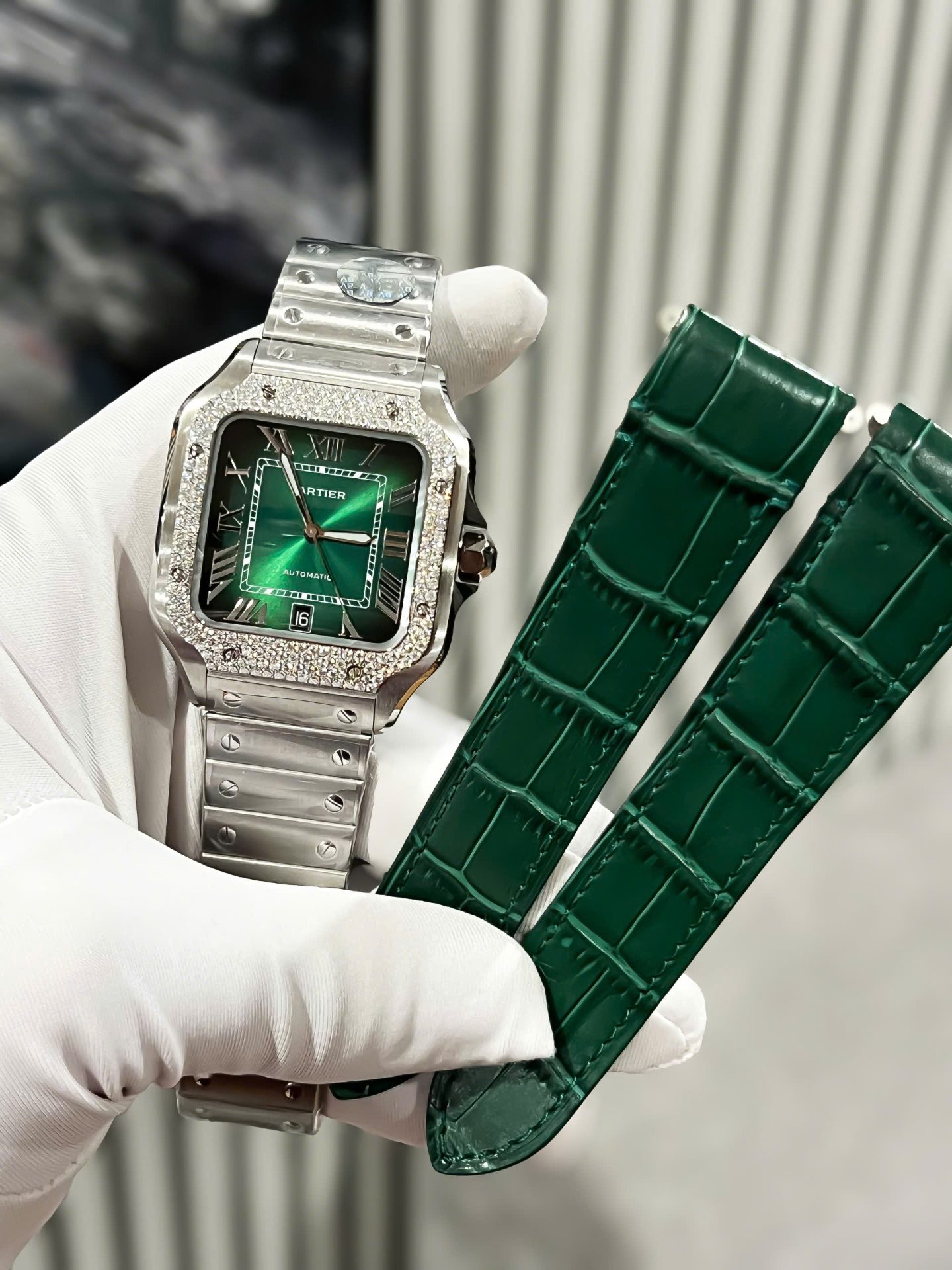 Cartier Santos Replica Watch Custom Moissanite Diamonds Dial Green BV Factory 39.8mm - Elite Watch Atelier