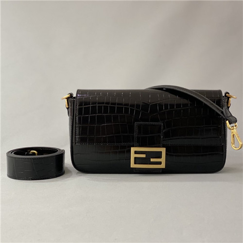 fendi iconic baguette bag - Replicaclubs