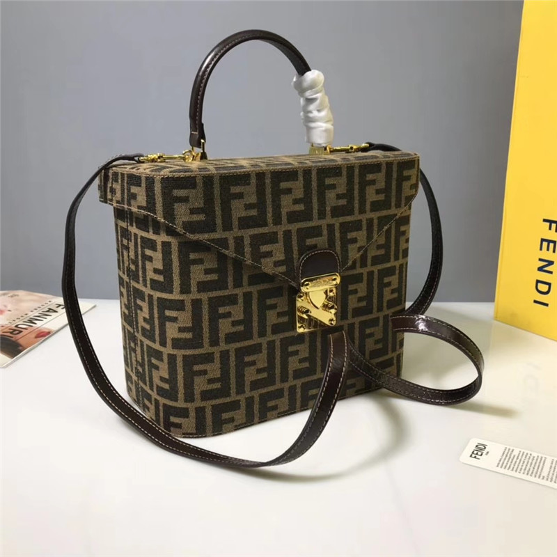vintage fendi box bag - Replicaclubs