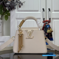 LV Capucines Mini (Jewelry-inspired chain)1:1High-quality replica