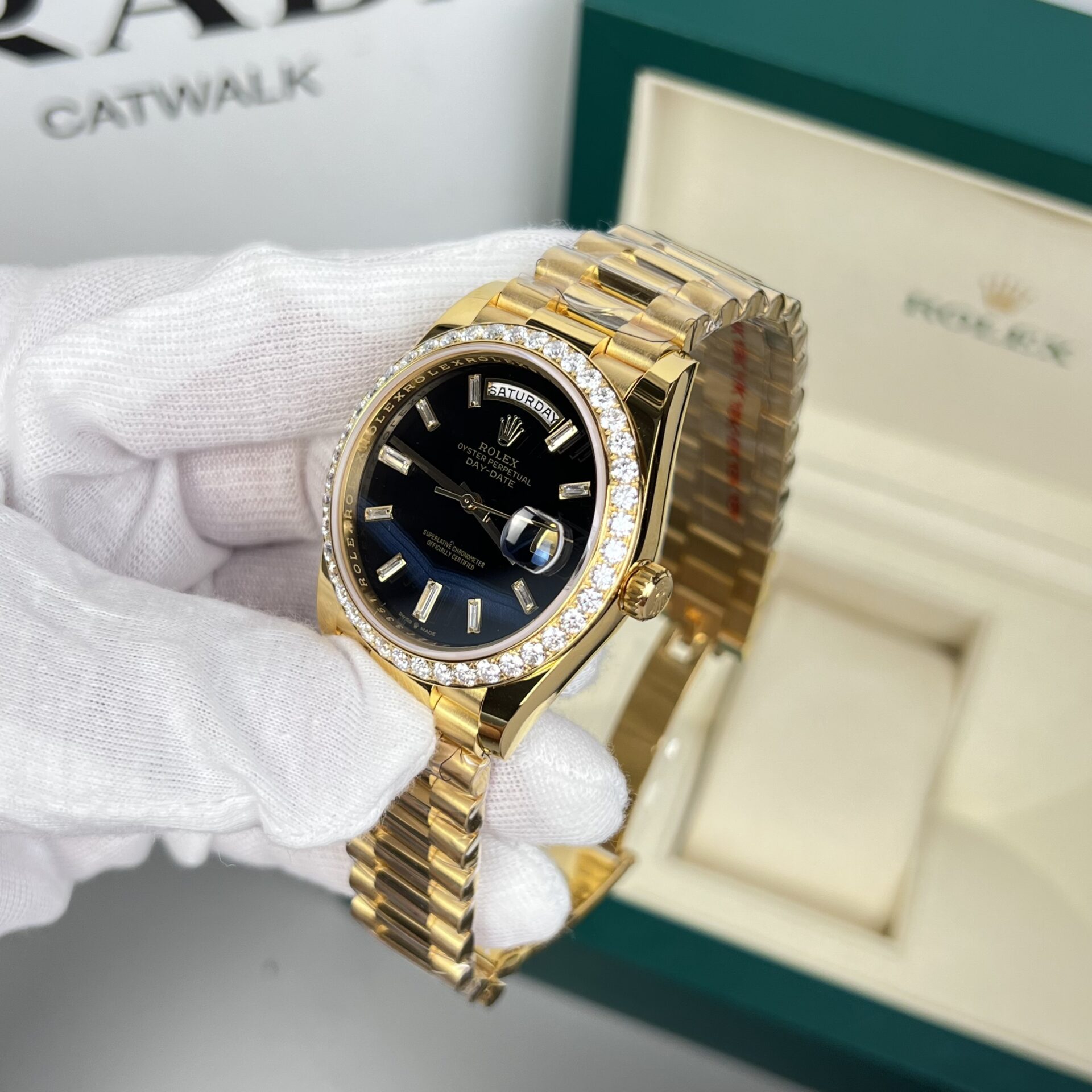 Rolex Day-Date Replica Watch 18K Gold Wrapped Black Dial With Diamond Bezel GM V2 40mm - Elite Watch Atelier