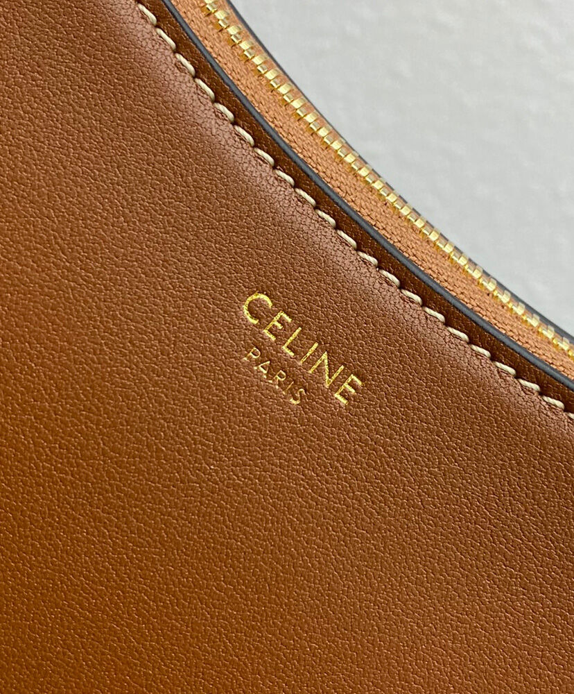 Celine Medium Ava Strap Bag In Smooth Calfskin Coffee1:1High-quality replica