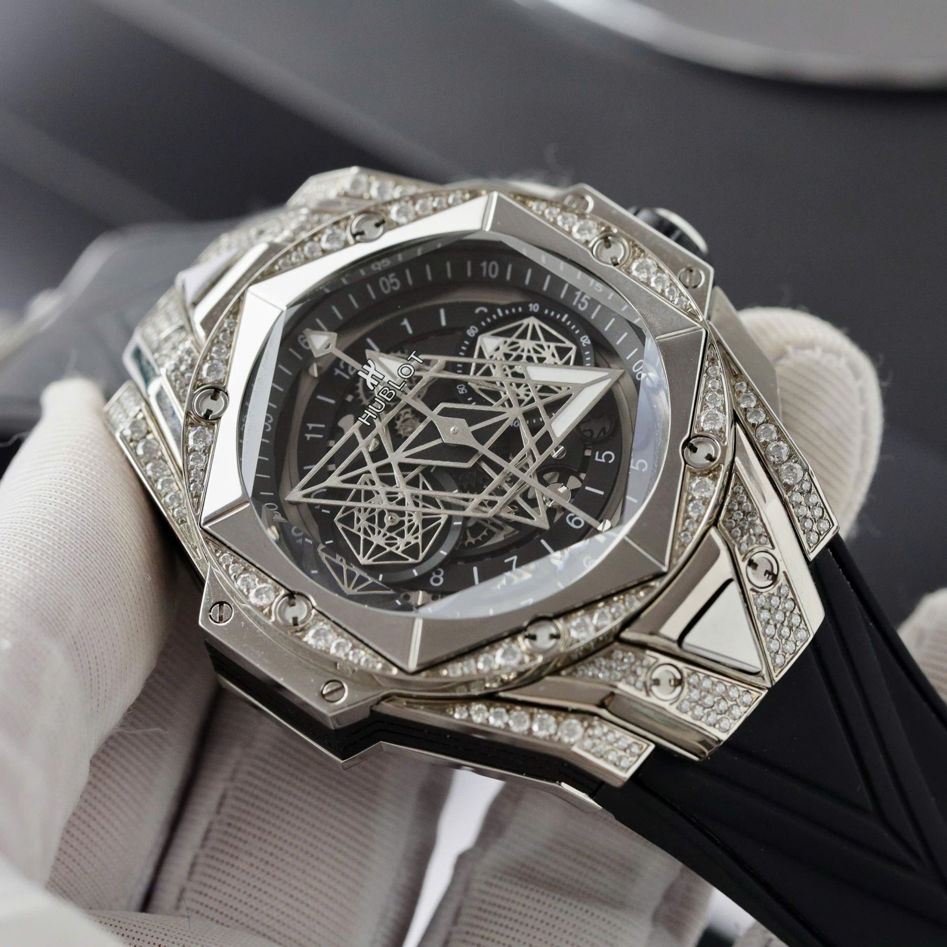 Hublot Big Bang Sang Bleu II Clone Watch Black HB Factory 44mm - Elite Watch Atelier