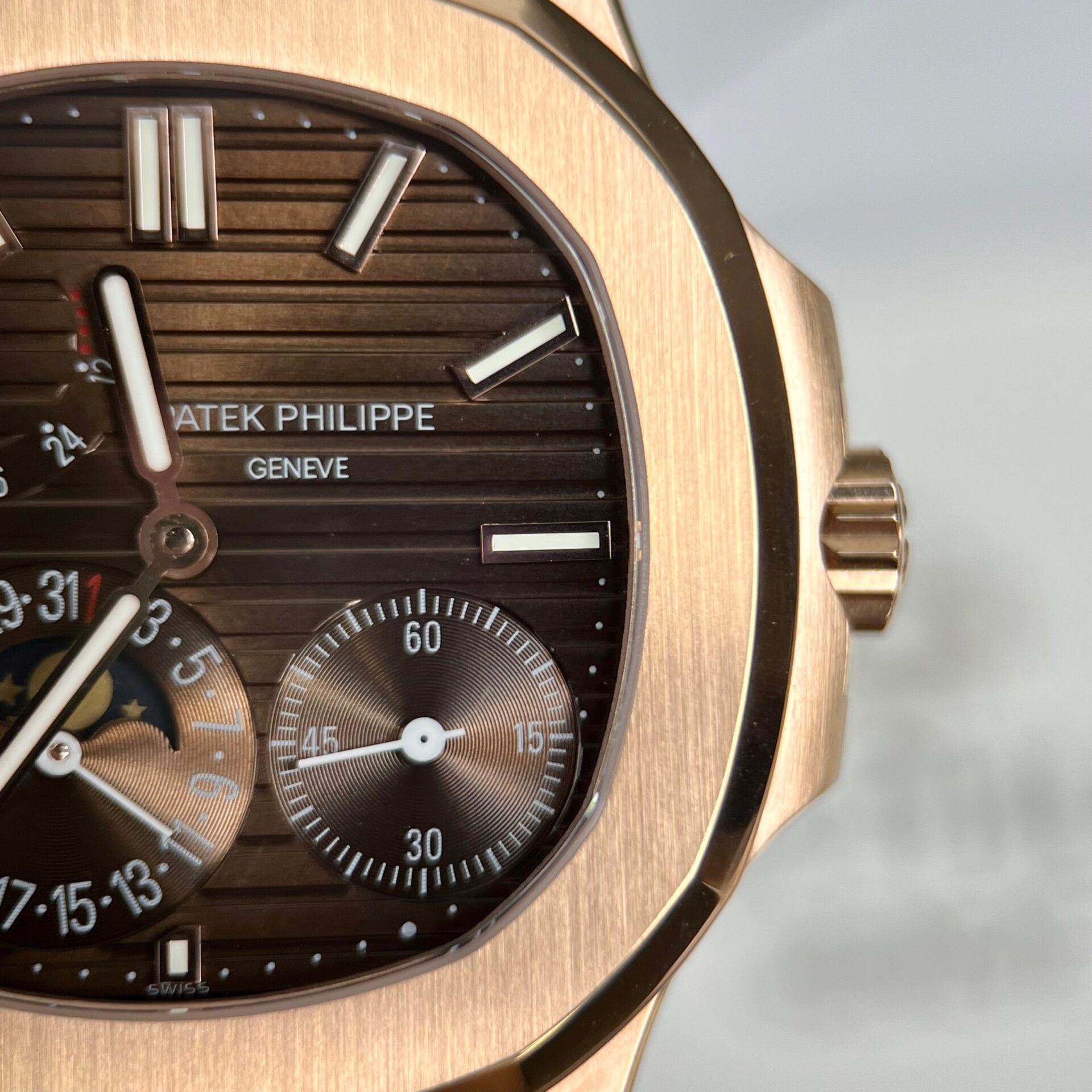 Patek Philippe Replica Watch Nautilus 5712R Chocolate Dial Gold Wrapped 40mm - Top club