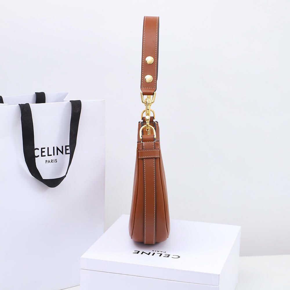 CELINE Medium Ava Strap Bag in smooth Calfskin1:1High-quality replica