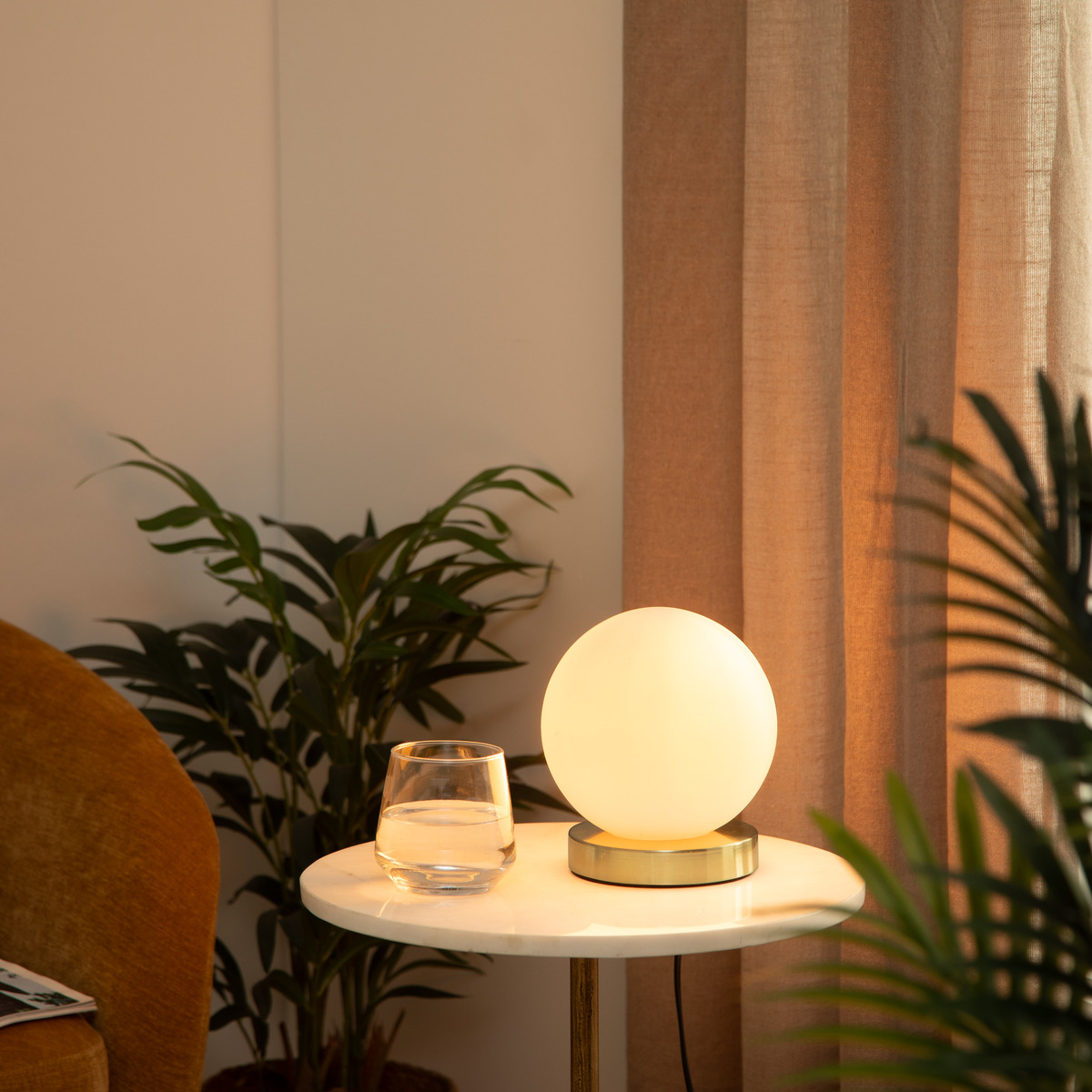 Ball lamp "Dris" White, H.16 cm