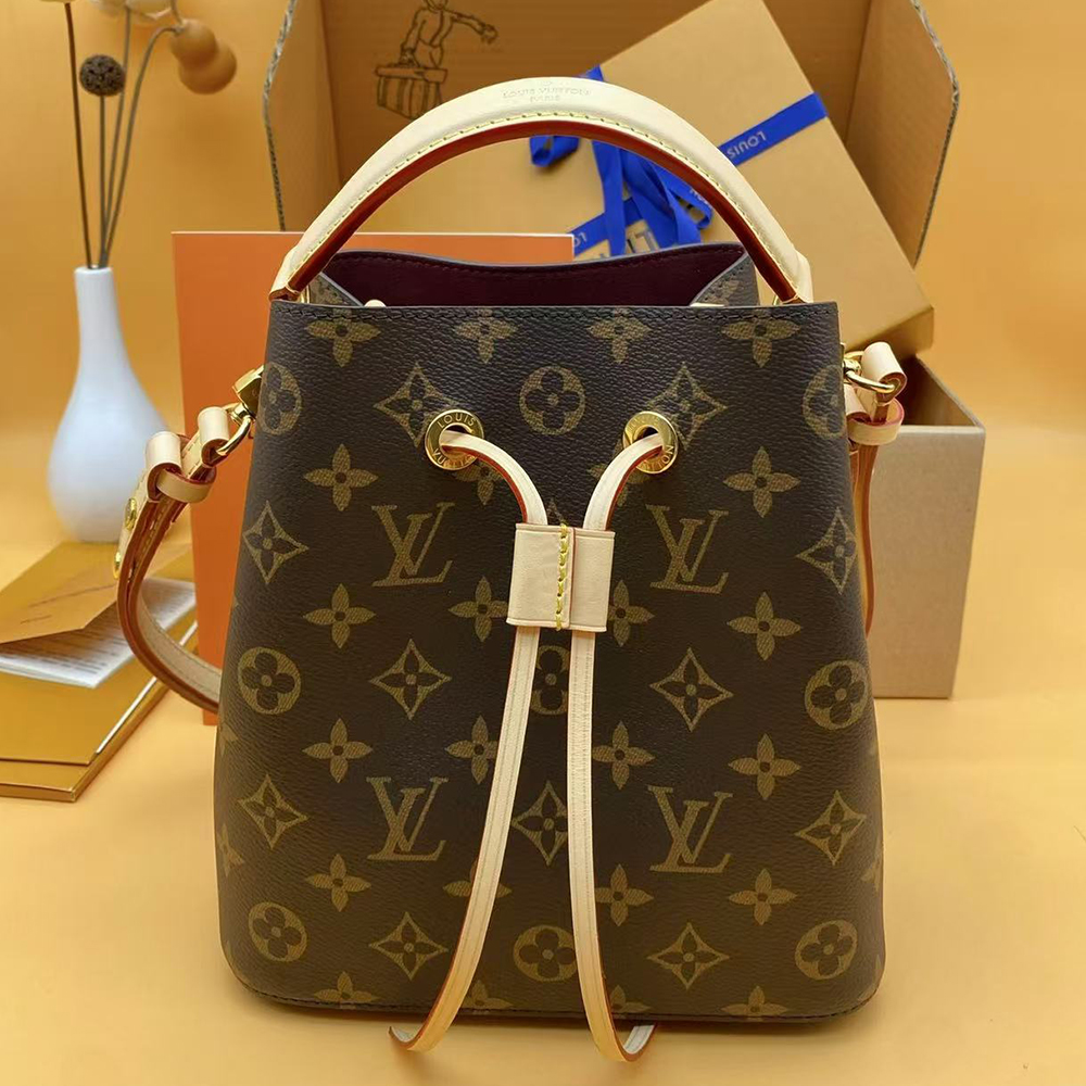 Louis Vuitton LV NONO BB Bag 1:1High-quality replica