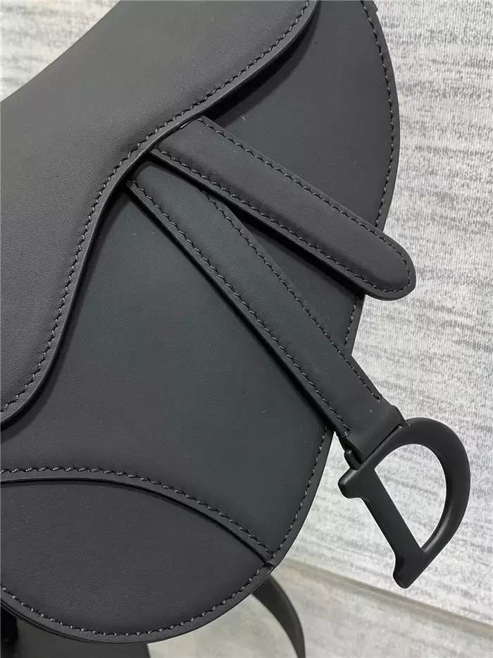 Mini Saddle Bag with Strap Black Ultramatte Calfskin1:1High-quality replica