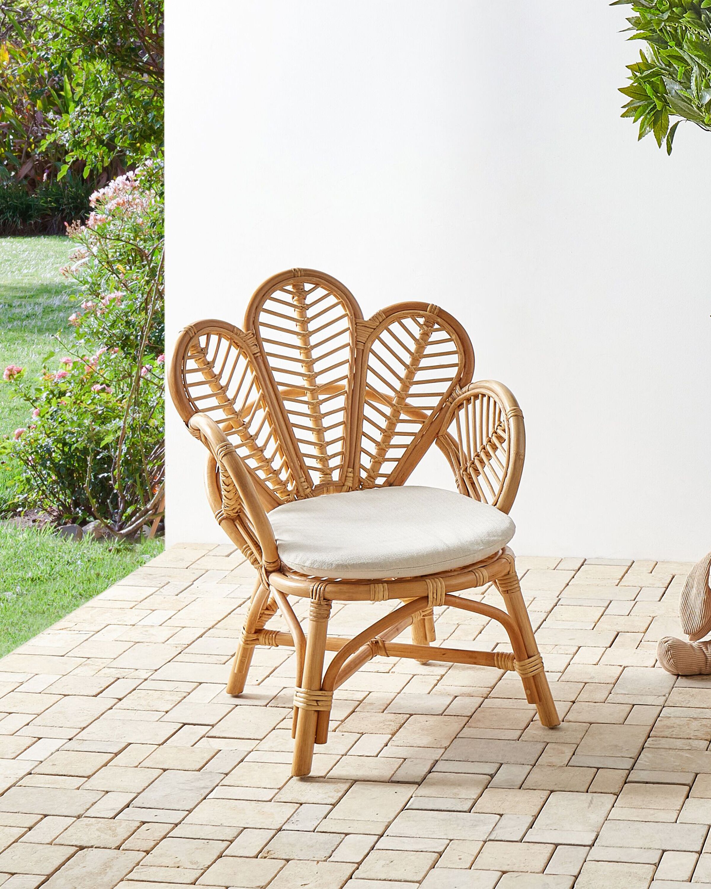 Kids Peacock Chair FLORENTINE II Rattan Natural