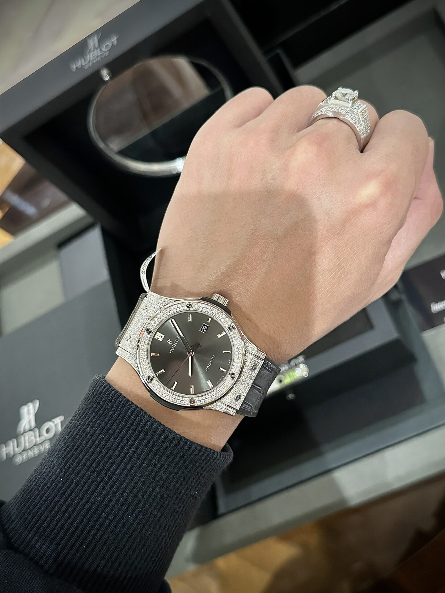 Hublot Replica 1:1 Watch Classic Fusion Full Diamond Moissanite Grey Dial 42mm - Top club