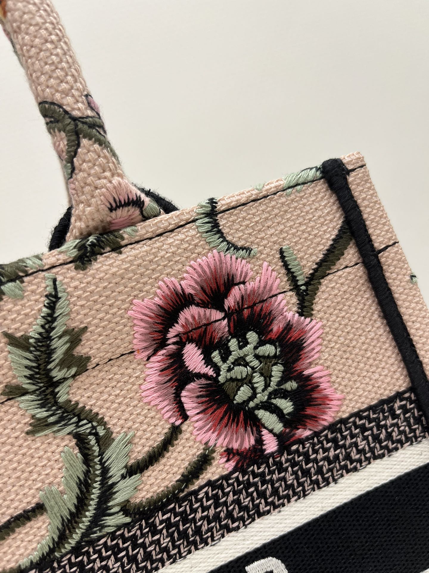 Small Dior Tote Bag Beige For Women 10.5in/ 26.5cm M1265ZEAU_M9121:1High-quality replica