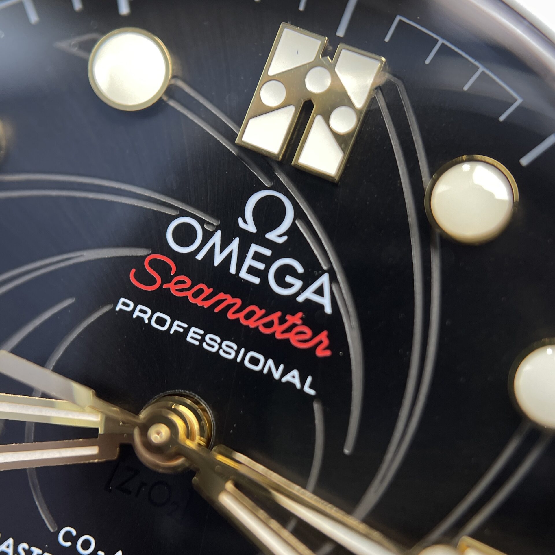 Omega Replica Watch Seamaster James Bond 007 Black Dial VS Factory 42mm - Top club