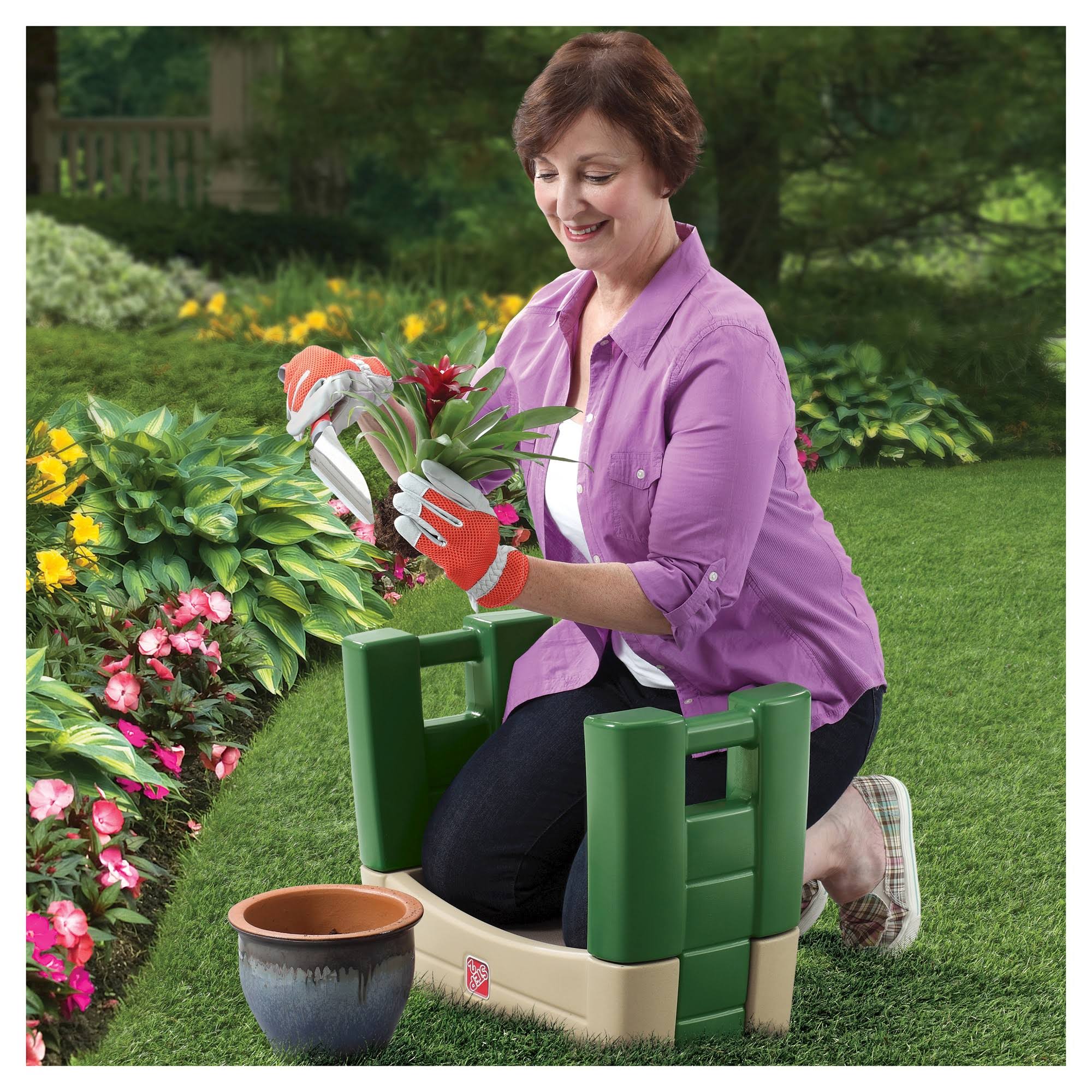 Step 2 Garden Kneeler Seat, Green, 16.25in H x 21.75in W x 10.75in D - Image 2 Step 2 Garden Kneeler Seat, Green, 16.25in H x 21.75in W x 10.75in D - Image 2