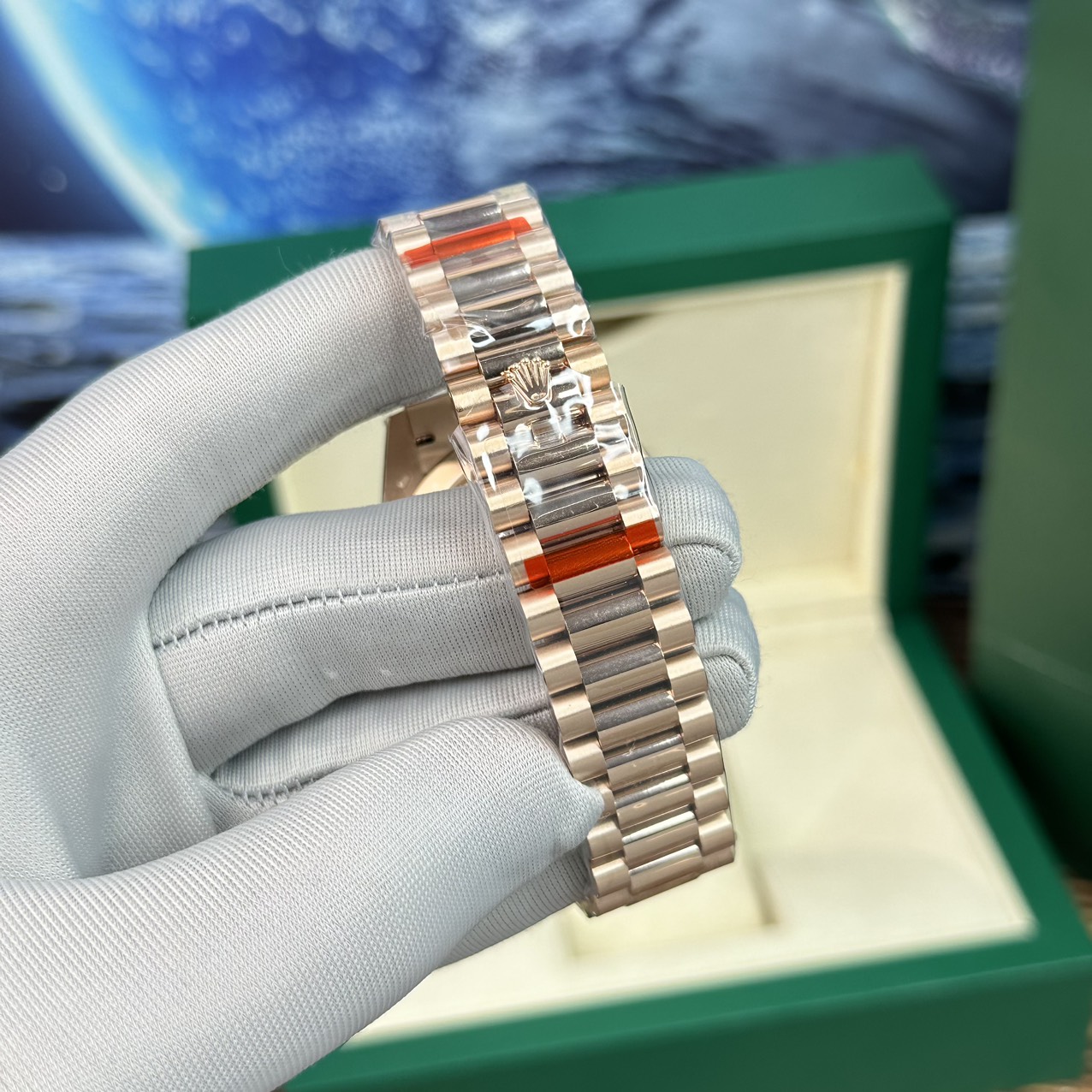 Rolex Day-Date Replica Watch With Red Ruby Dial EW Factory 40mm - Elite Watch Atelier