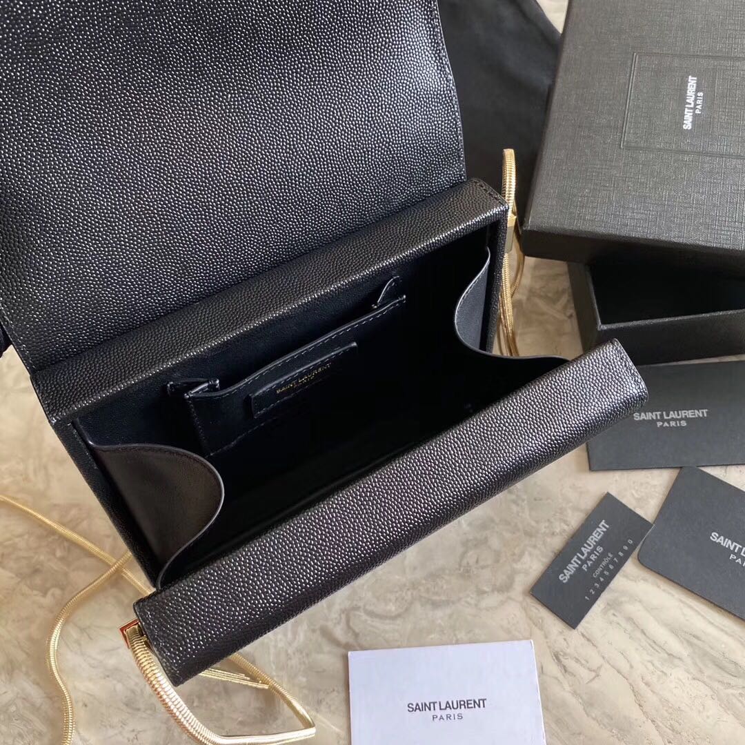 KATE MEDIUM BOX BAG IN SMOOTH LEATHER1:1High-quality replica