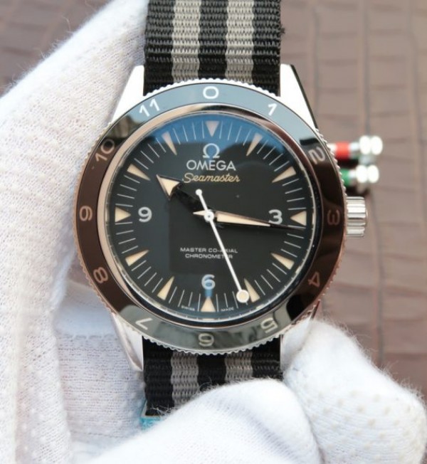 Replica Omega XF Seamster 300 Spectre Limited Edition 007 Nylon Strap A8400 - Elite Watch Atelier