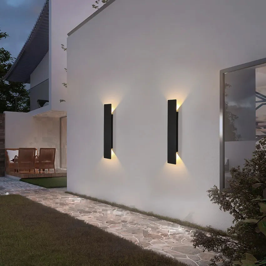 WandLichtPlus – Dubbele Waterdichte Lamp – Sterk en Weerbestendig voor Buiten