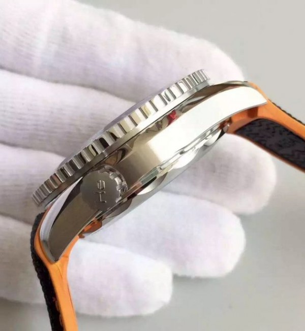 Replica Omega OMF Planet Ocean 42mm Black/Orange Bezel Black Dial Nylon Strap A8900 - Top club