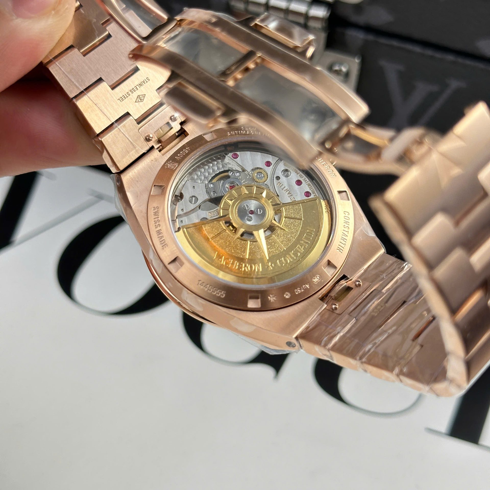 Vacheron Constantin Overseas 4500V Rose Gold Copies Watch White Dial 41mm - Top club