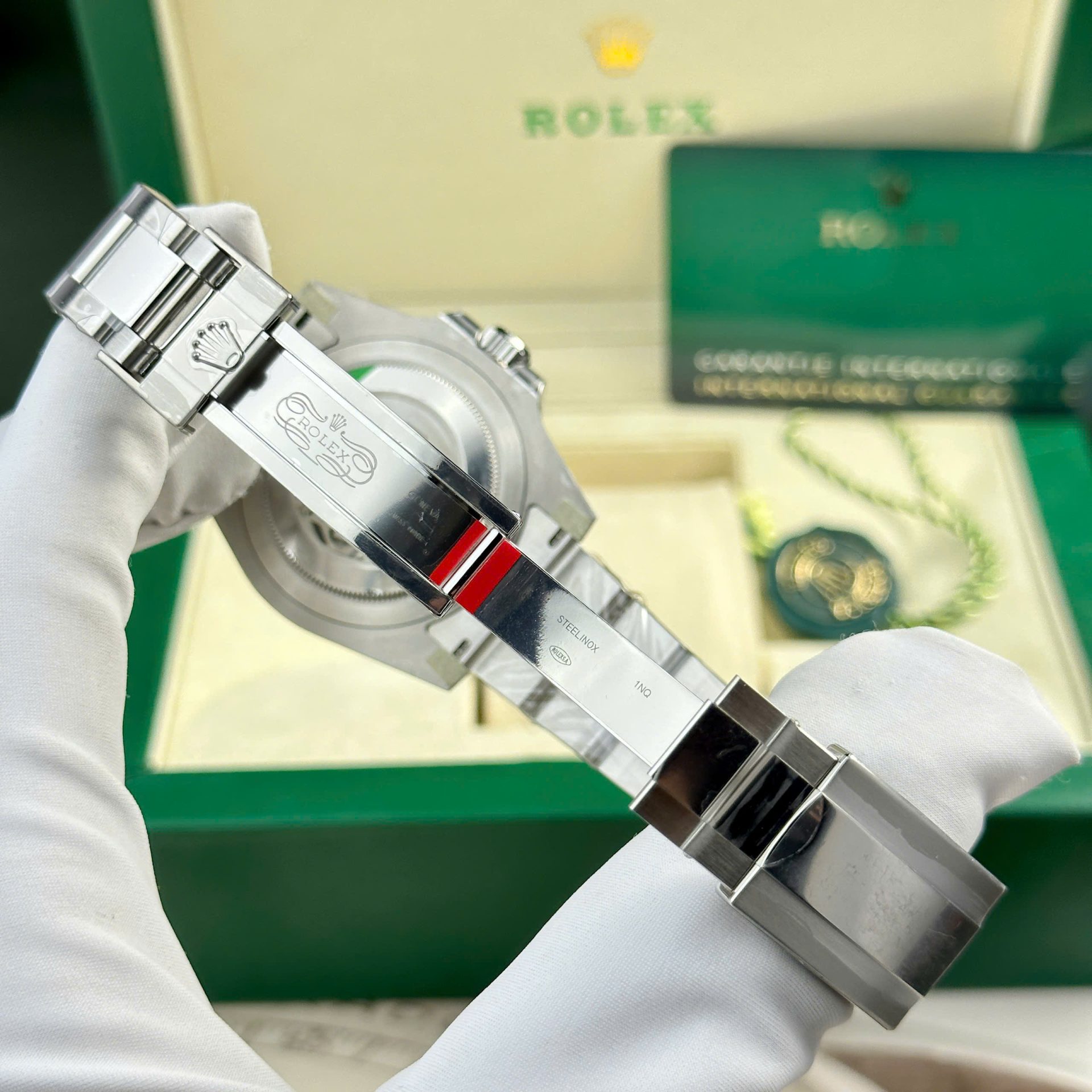 Rolex Pepsi GMT-Master II 126710blro Replica 11 Watch Oyster Strap Clean Factory V3 40mm - Elite Watch Atelier
