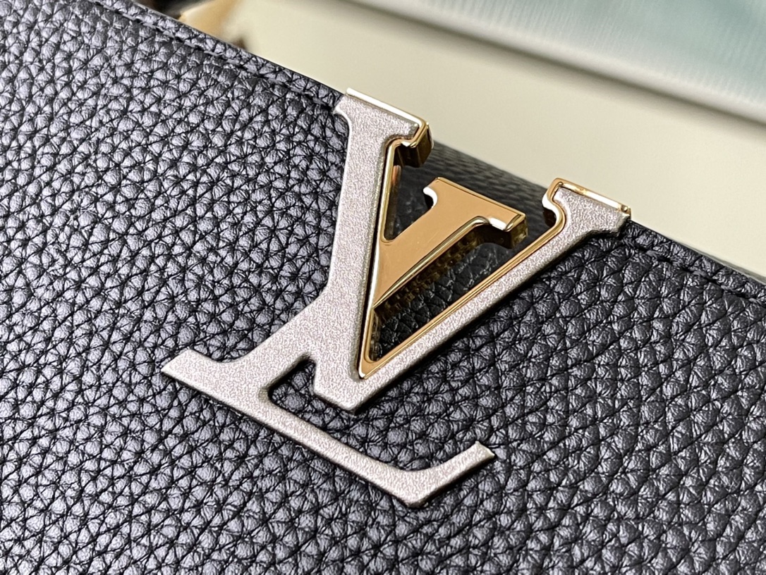 Louis Vuitton Z Capucines MM M211211:1High-quality replica