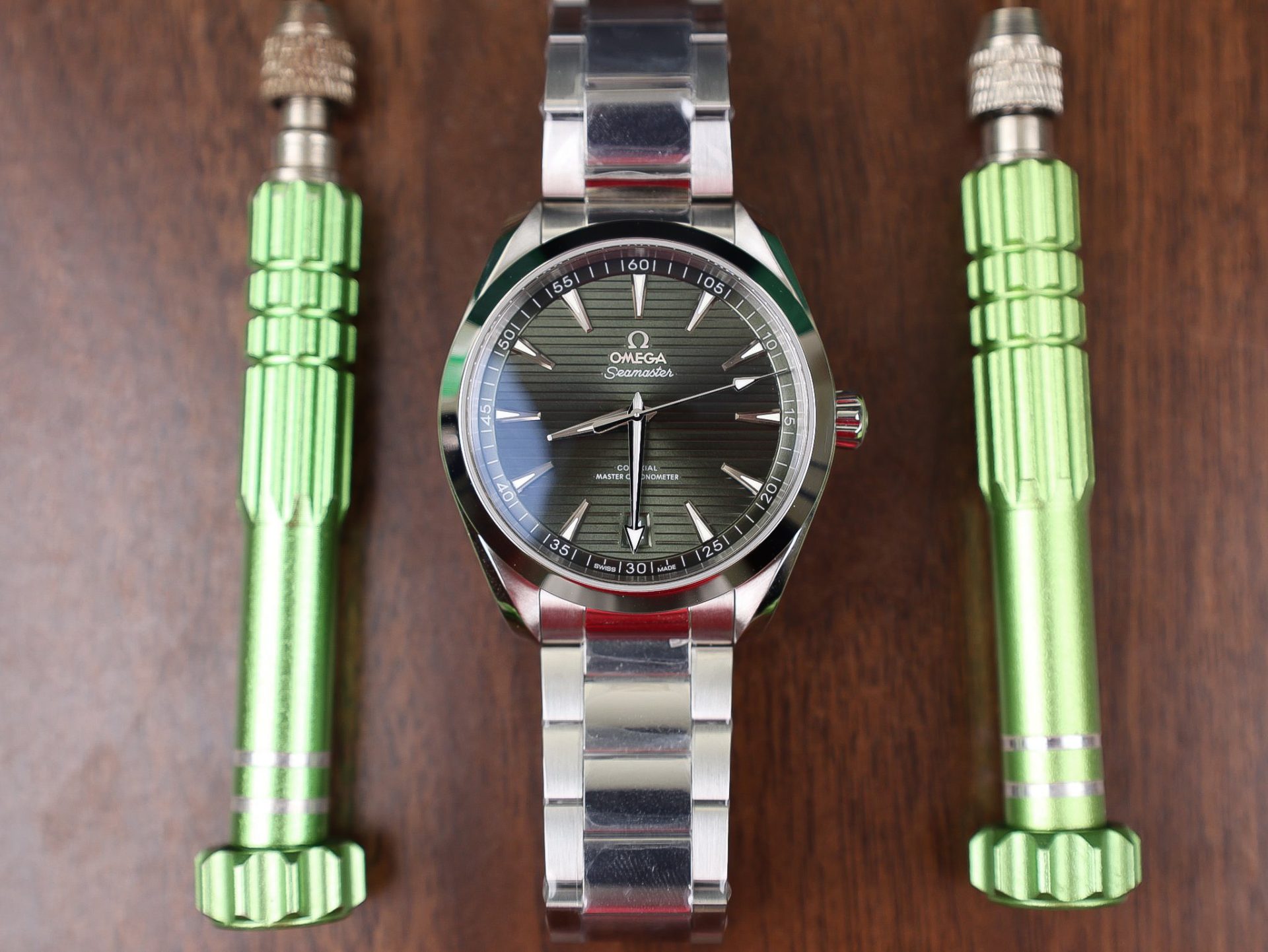 Omega Replica Watch Seamaster Aqua Terra Green Dial Metal Wire 41mm - Top club