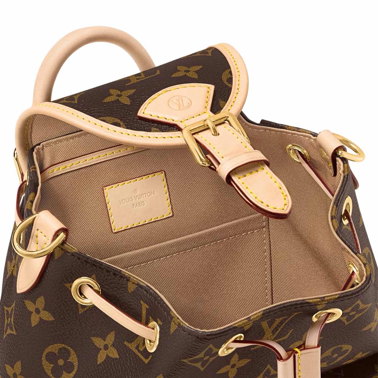 Excursion PM M469321:1High-quality replica
