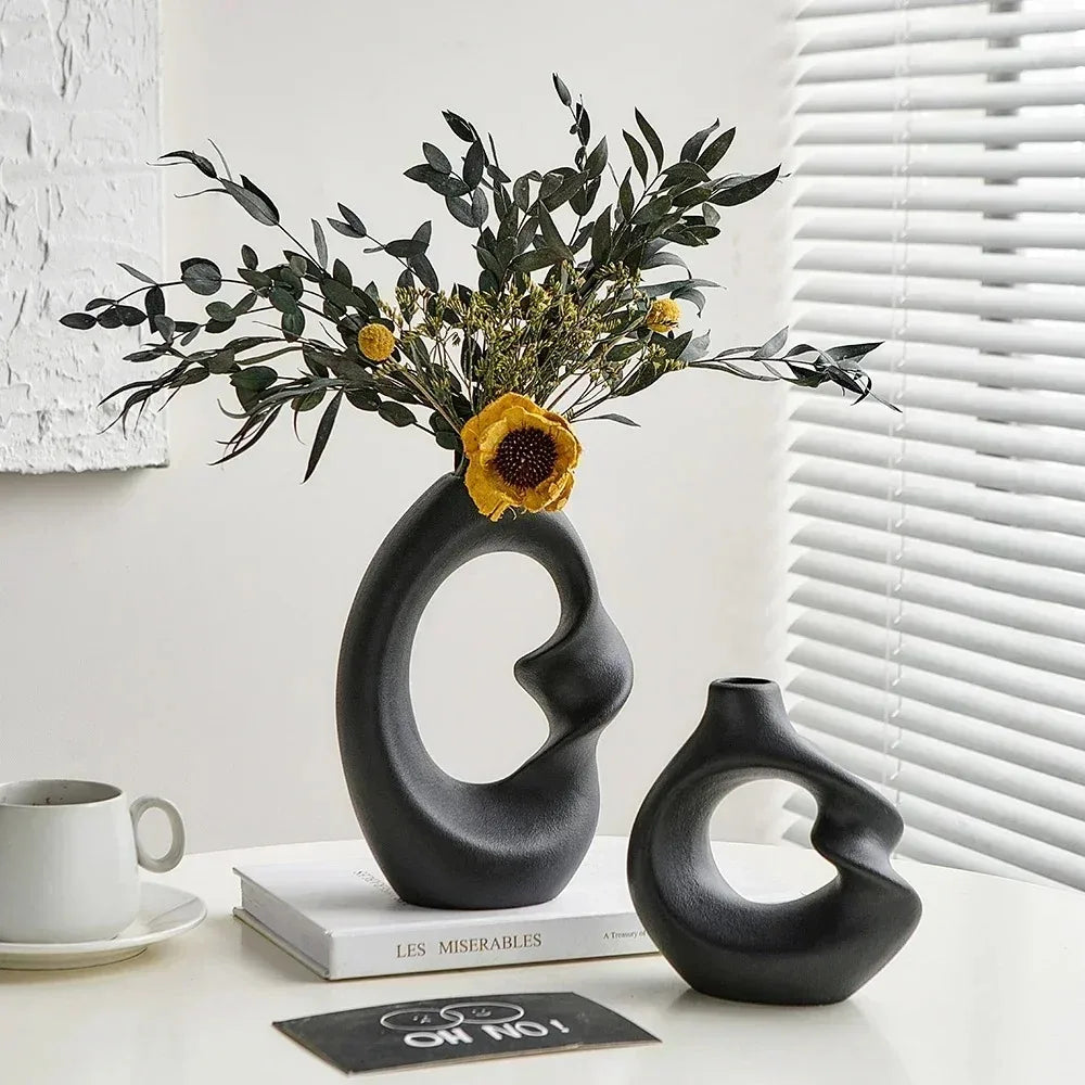 ArtFlow Sculpturale Vazen - Tijdloos Design met Vloeiende Lijnen en Organische Vormen - Perfect voor Hedendaagse Interieurs