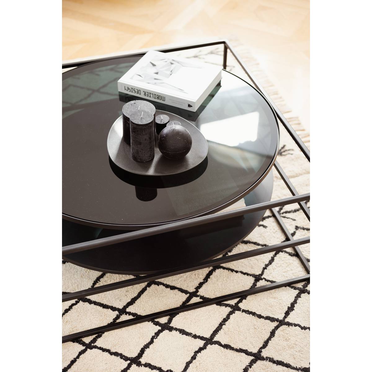 Rustic ball candle Black, 445g