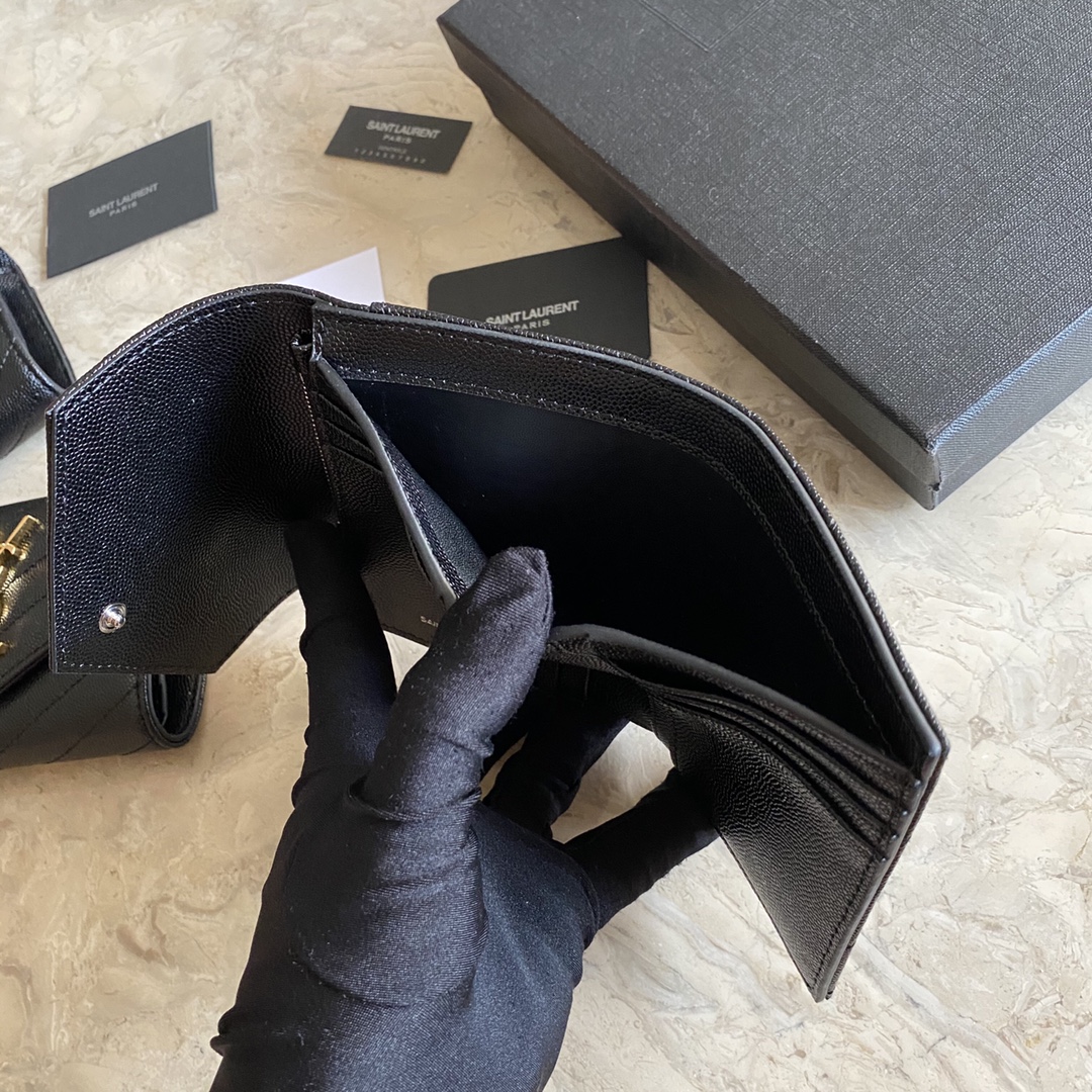 MONOGRAM CARD CASE IN GRAIN DE POUDRE EMBOSSED LEATHER1:1High-quality replica