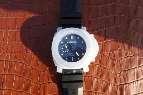 Replica Panerai PAM371 Titanium Blue Dial XF Black Rubber Strap P9001 - Top club