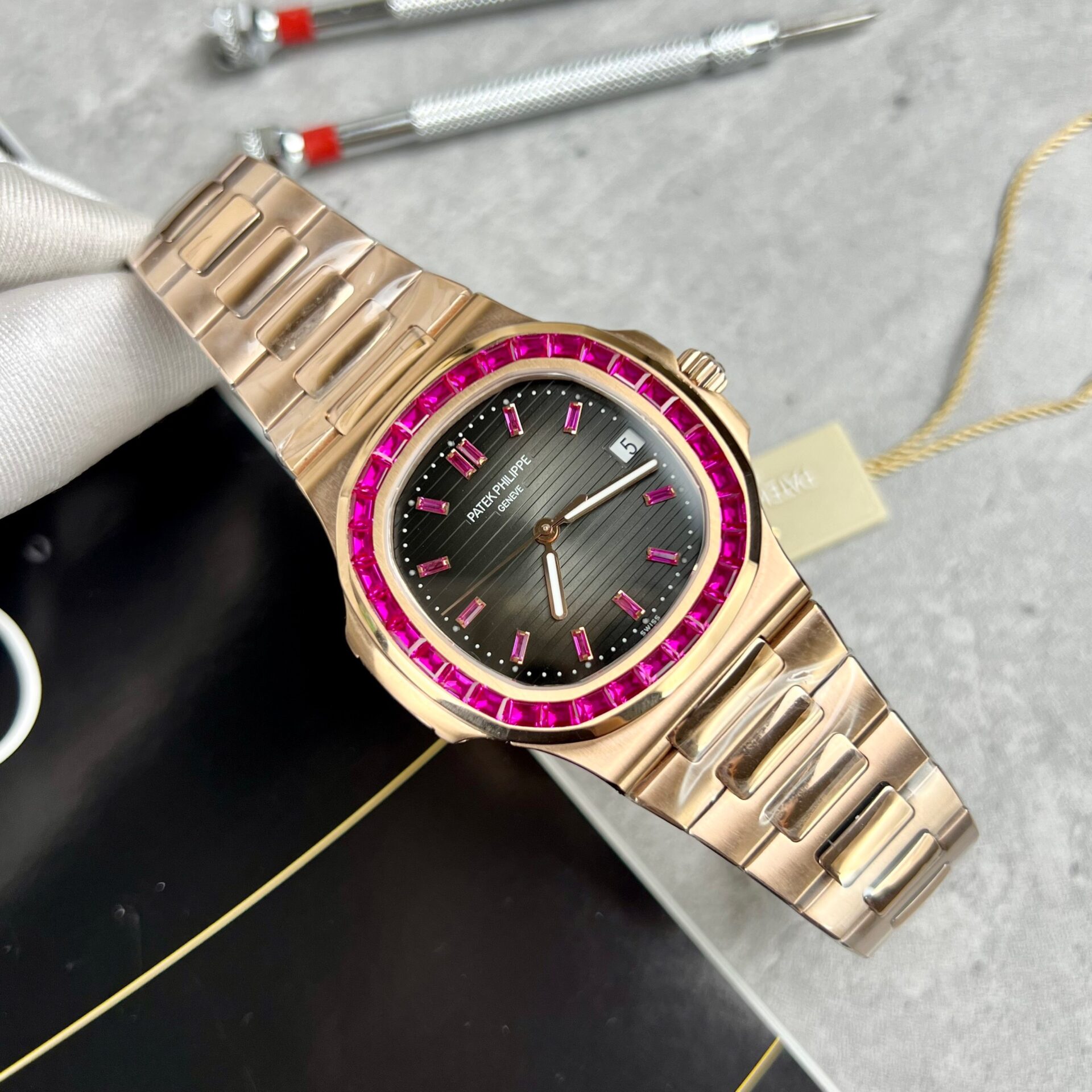 Patek Philippe Nautilus 5723 Gray Dial With Red Ruby Replica 1:1 Watch 40mm - Elite Watch Atelier