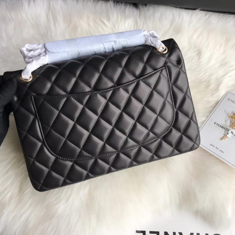 Replica Chanel Lambskin 30Cm Classic Flap Bag A1113 Black1:1High-quality replica