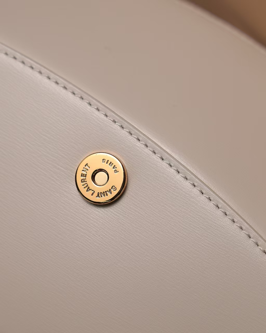 Mini VOLTAIRE TOP HANDLE bag in BOX SAINT LAUREN1:1High-quality replica