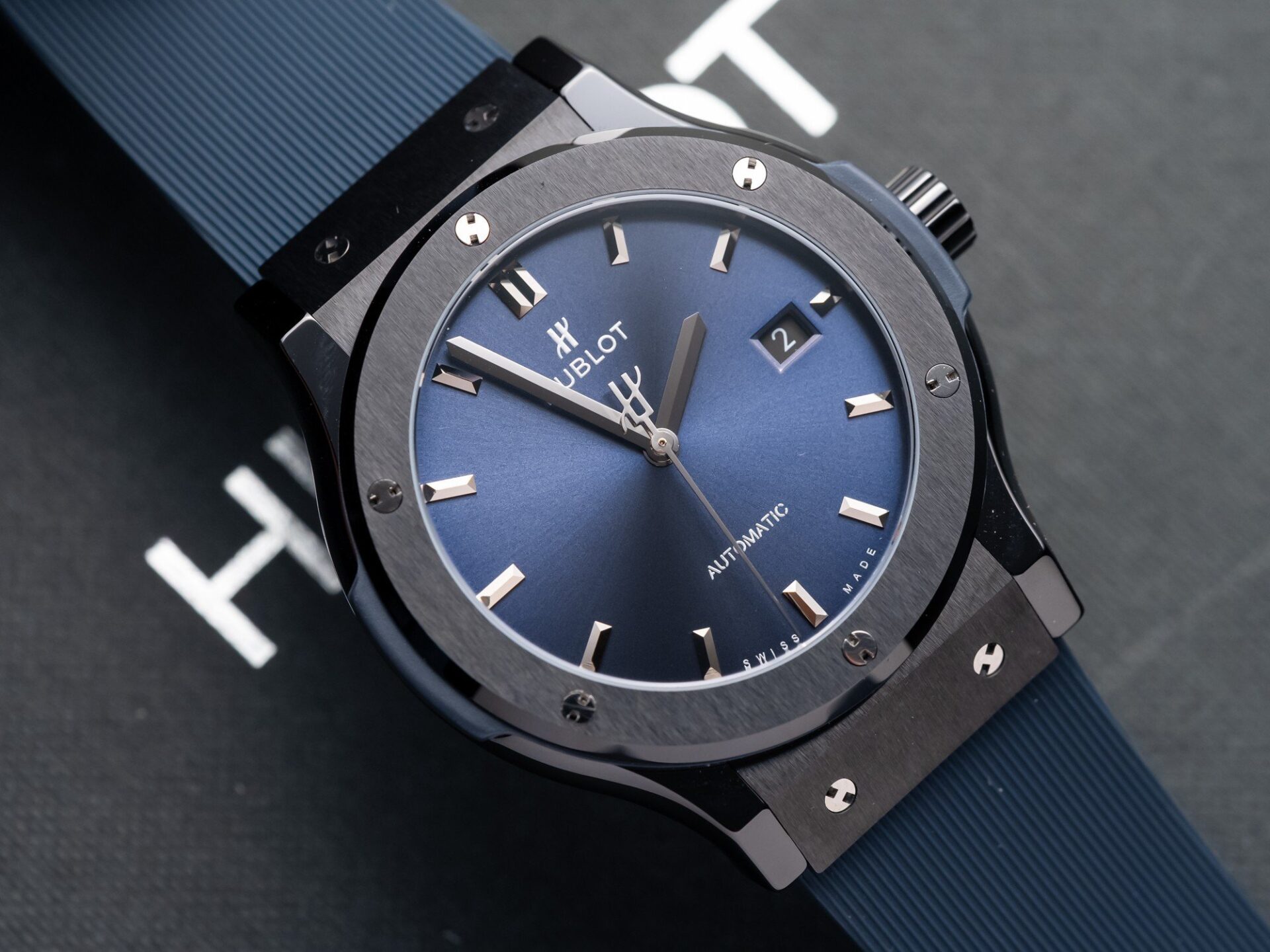Hublot Classic Fusion Ceramic Blue Dial Rubber Strap GS Factory 42mm - Elite Watch Atelier