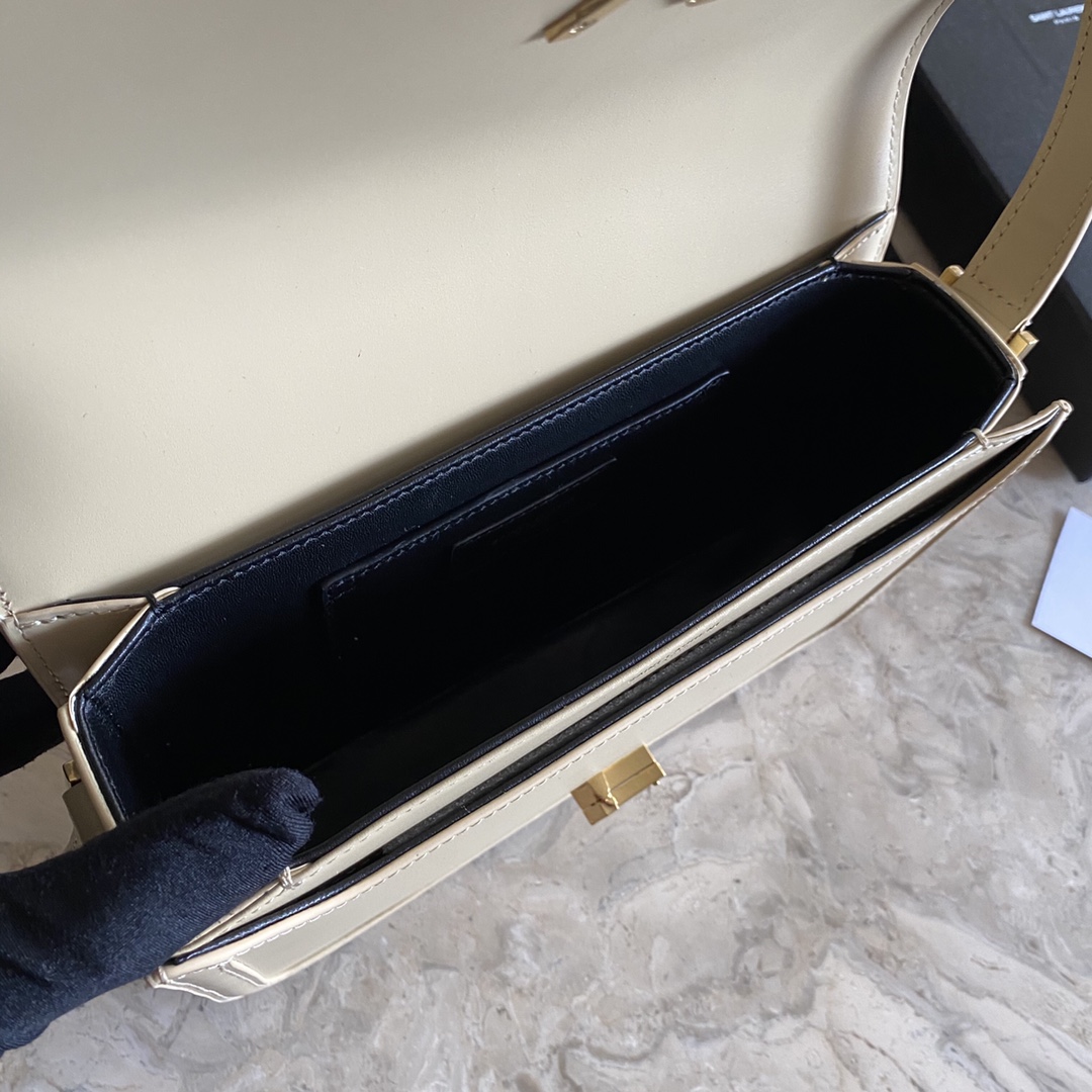 SOLFERINO MIDDLE SATCHEL IN LACQUERED AYERS1:1High-quality replica