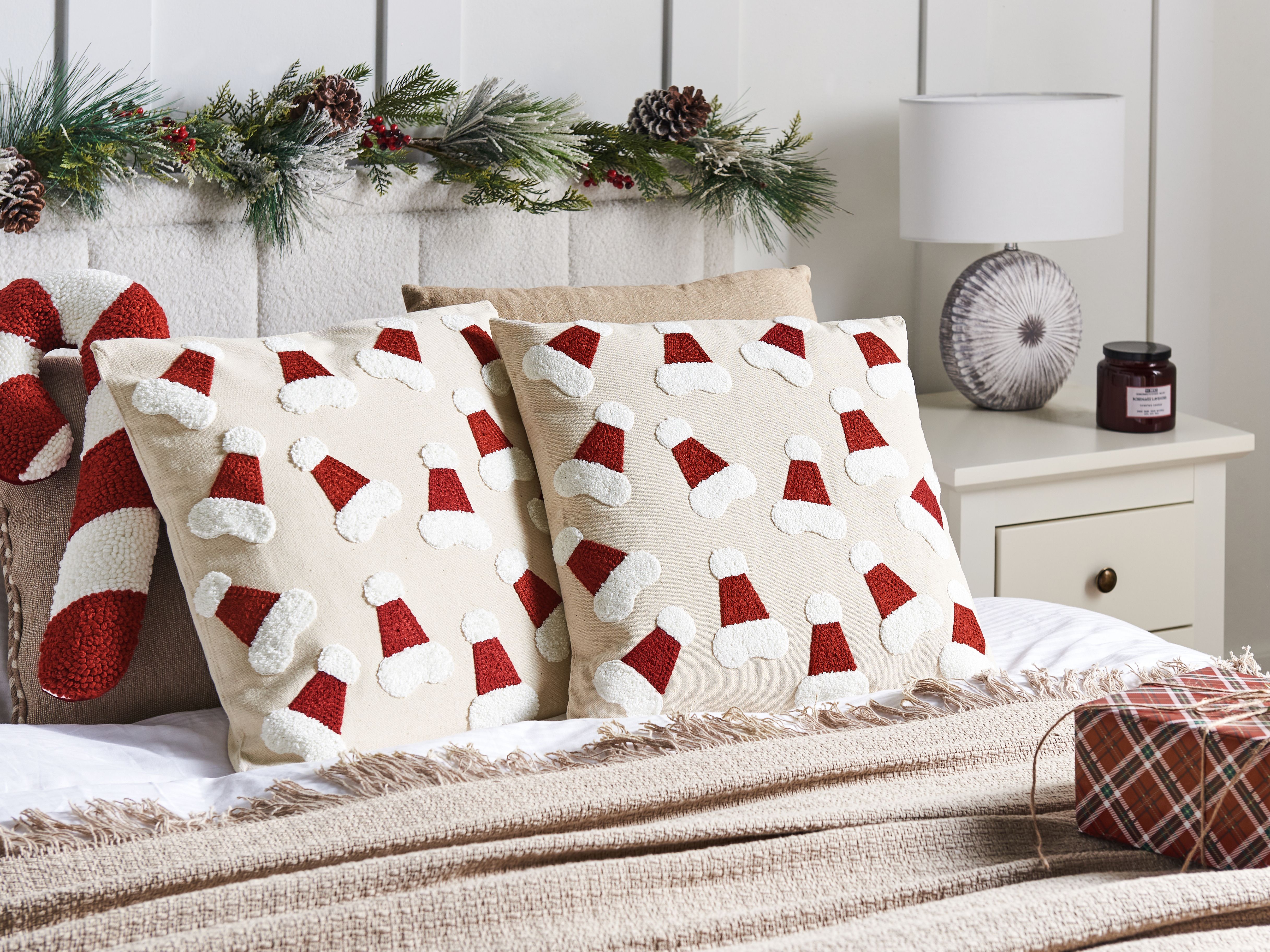 Set of 2 Decorative Cushions SUGARPLUM Cotton 45 x 45 cm Light Beige Christmas Motif
