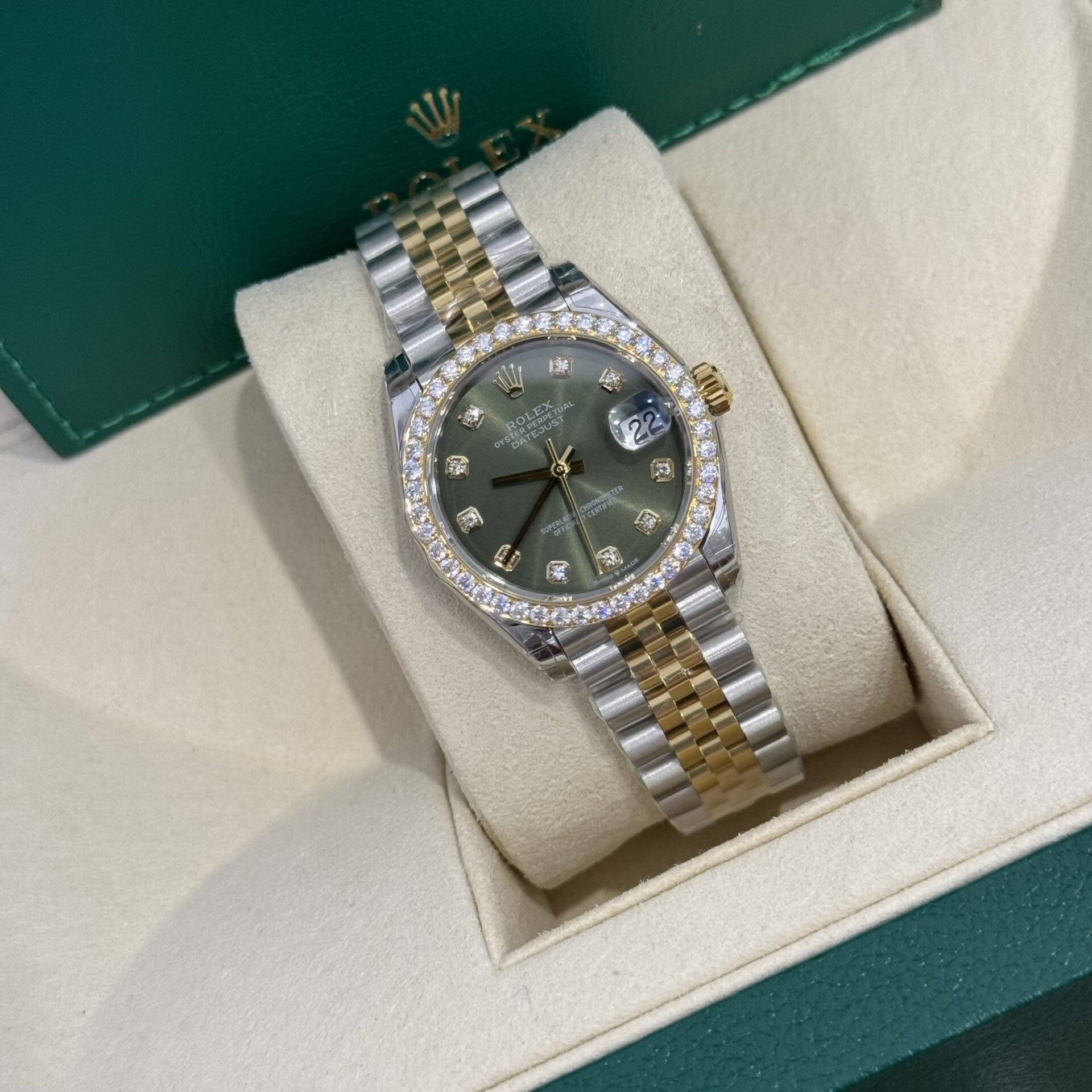 Rolex DateJust Replica Watch Moissanite Diamond Green Dial 31mm - Elite Watch Atelier