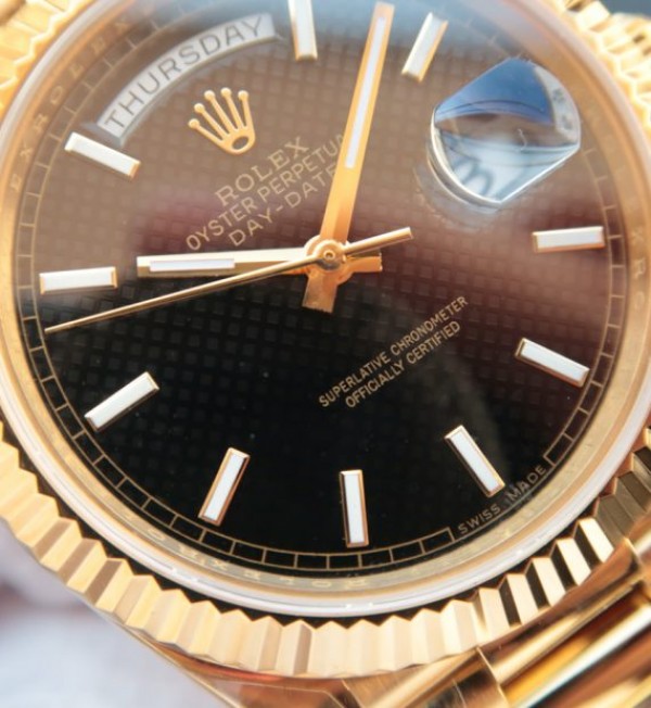 Replica Rolex Day-Date 40mm 228235 RG EW Black Dial RG SS Bracelet A3255 - Elite Watch Atelier