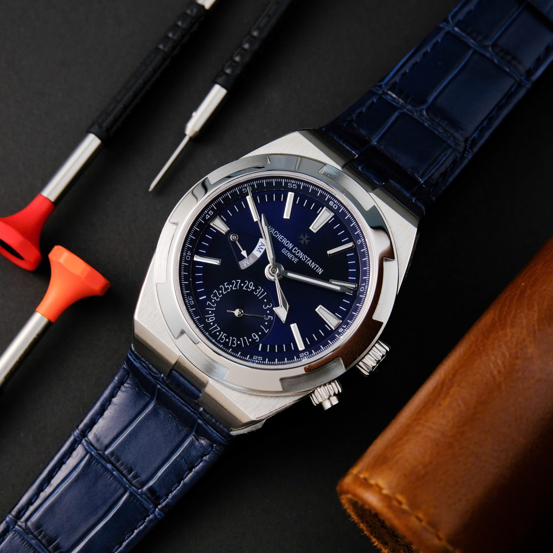 Vacheron Constantin Overseas Dual Time 7900V Replica Watch Blue Dial PZ Factory 41mm - Elite Watch Atelier