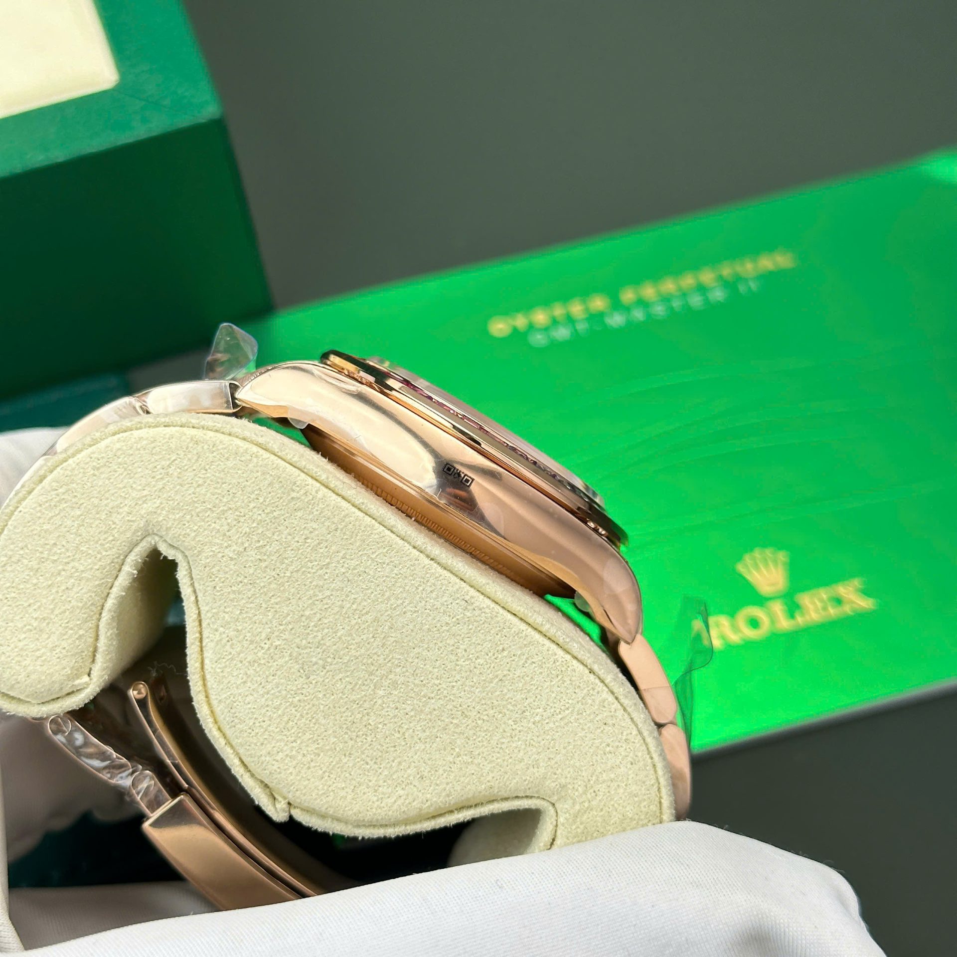 Rolex Cosmograph Daytona 116595 Rainbow Replica Watch BT Factory 40mm - Top club