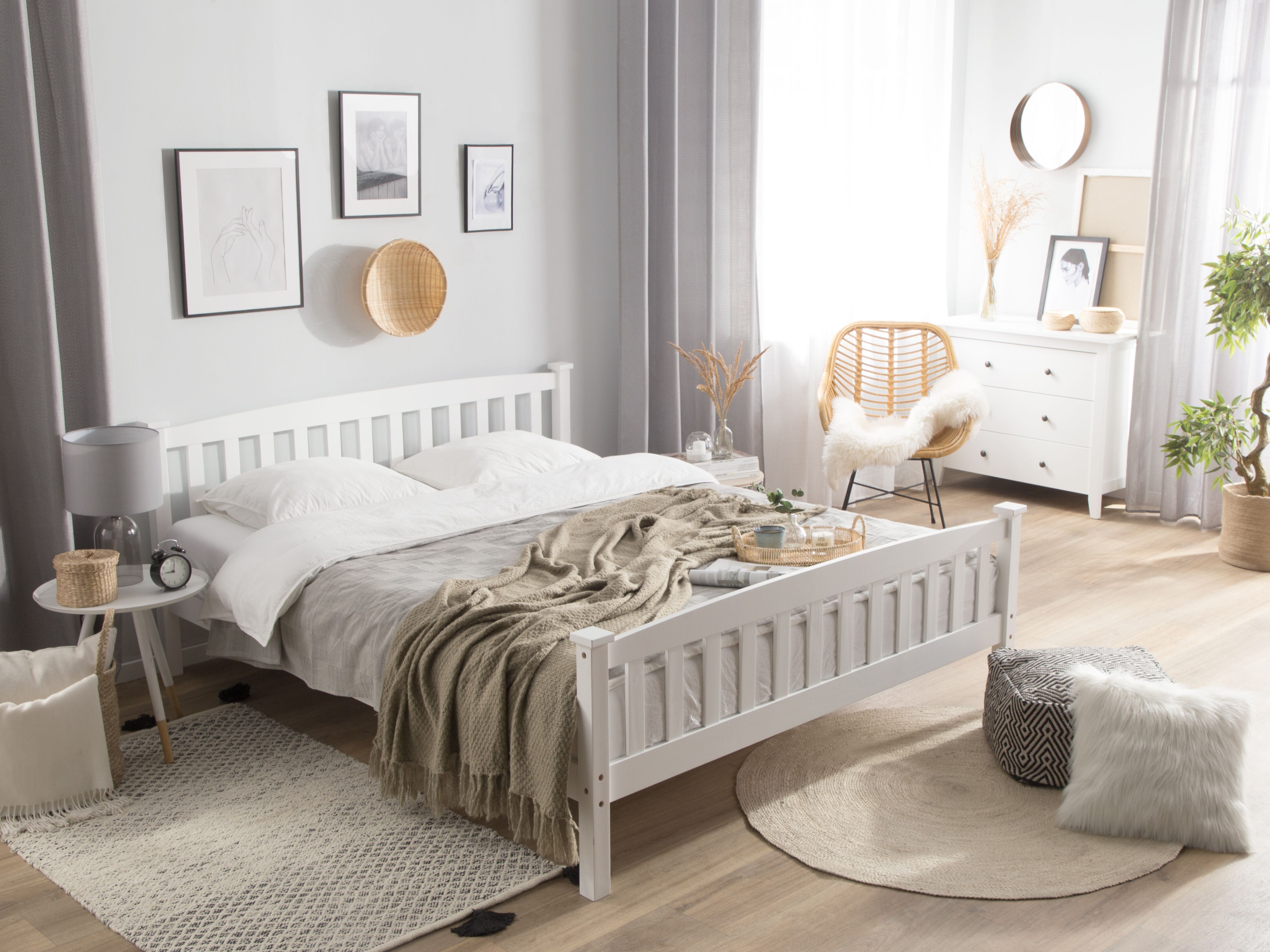 Bed Pine Wood GIVERNY 180 x 200 cm (EU Super King) White