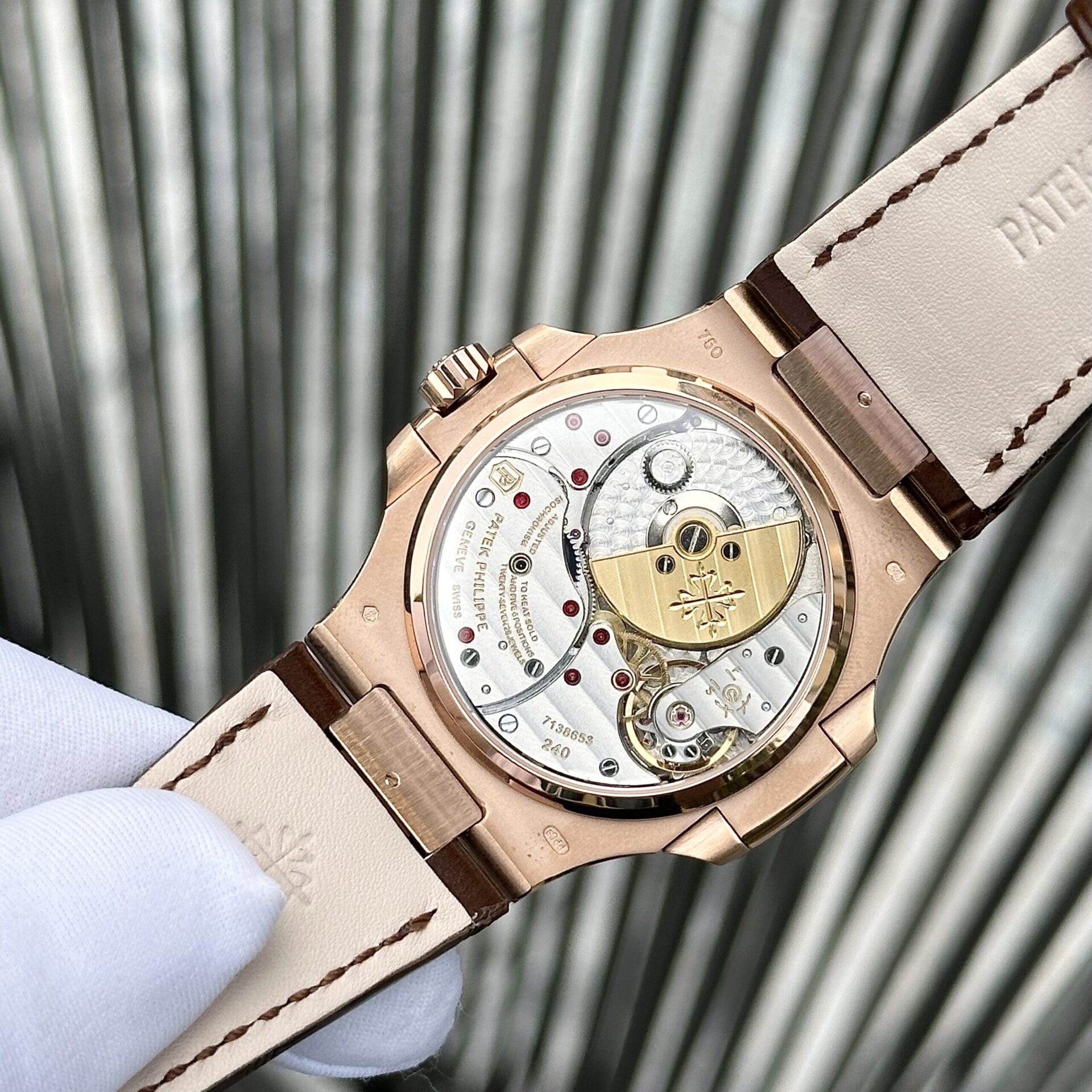 Patek Philippe Nautilus 5712 Rose Gold Replica Watch Leather Strap Factory GR 40mm - Top club
