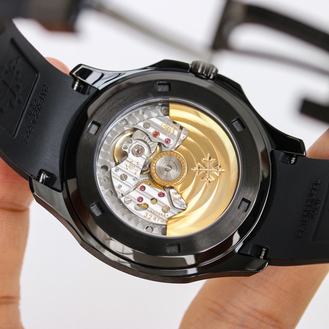 Fake Patek Philippe Replica Watch Aquanaut Limited Edition Black DLC-PVD(1:1 replica) - Top club