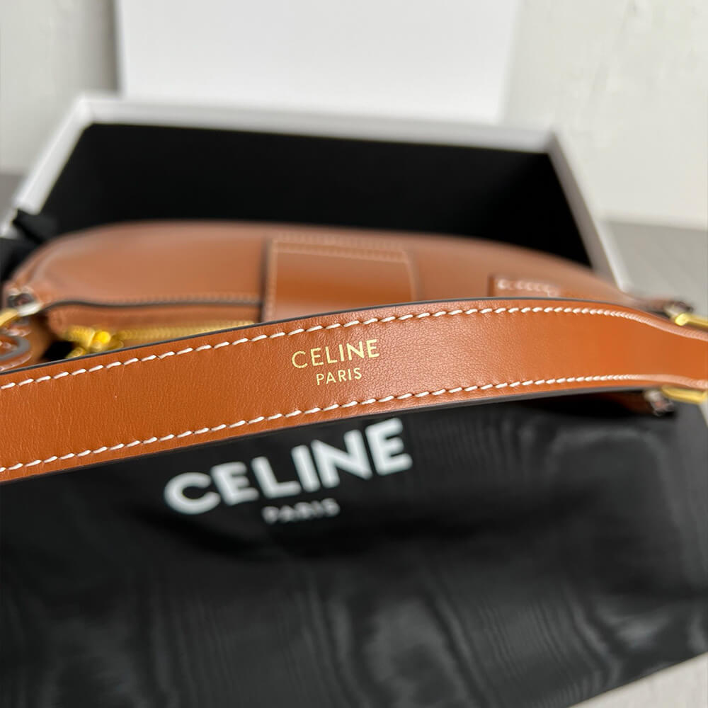 CELINE MEDIUM AVA TRIOMPHE BAG in Smooth Calfskin1:1High-quality replica