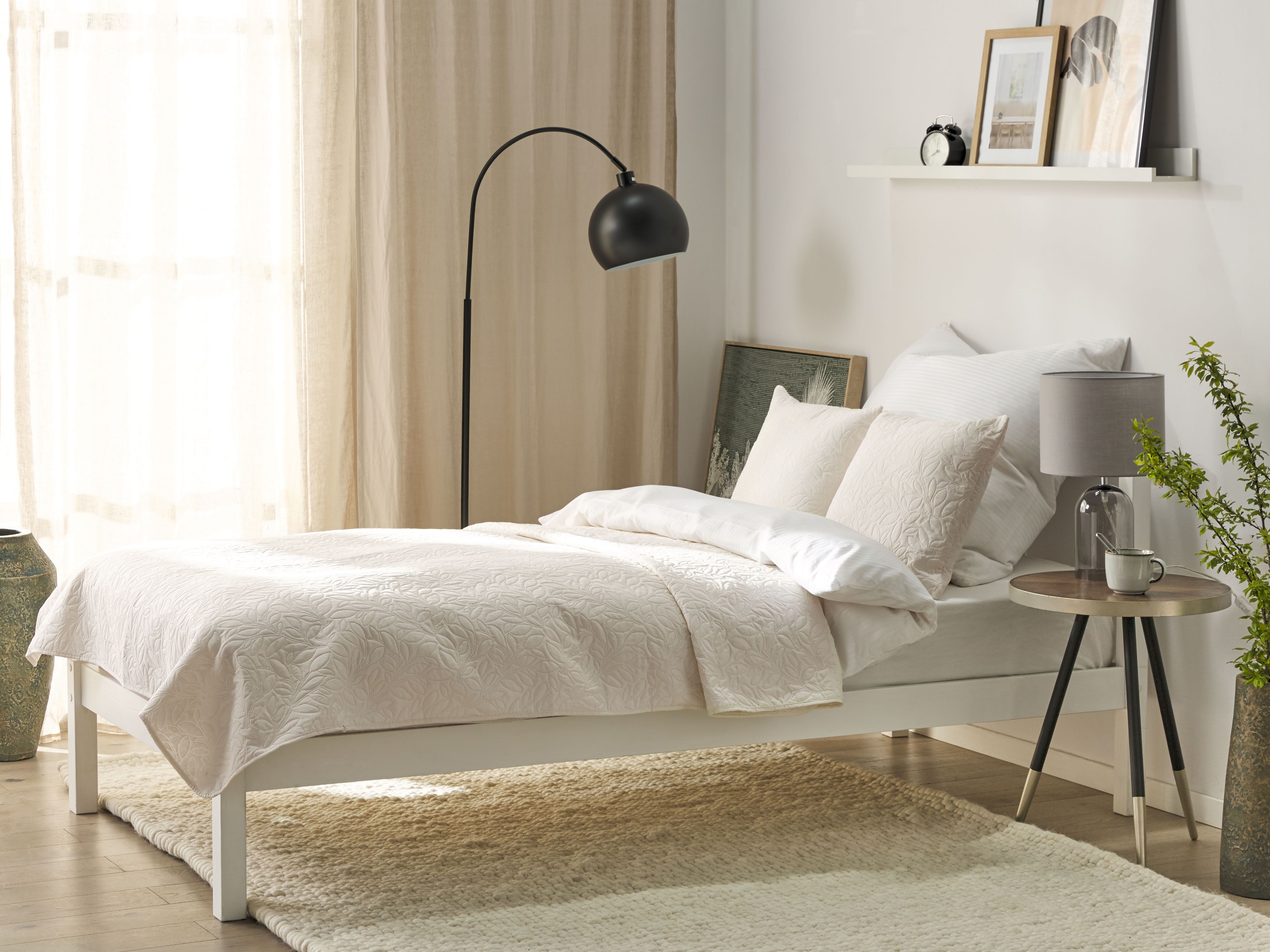 Bedspread with Cushions RUDKHAN 140 x 210 cm Off-White
