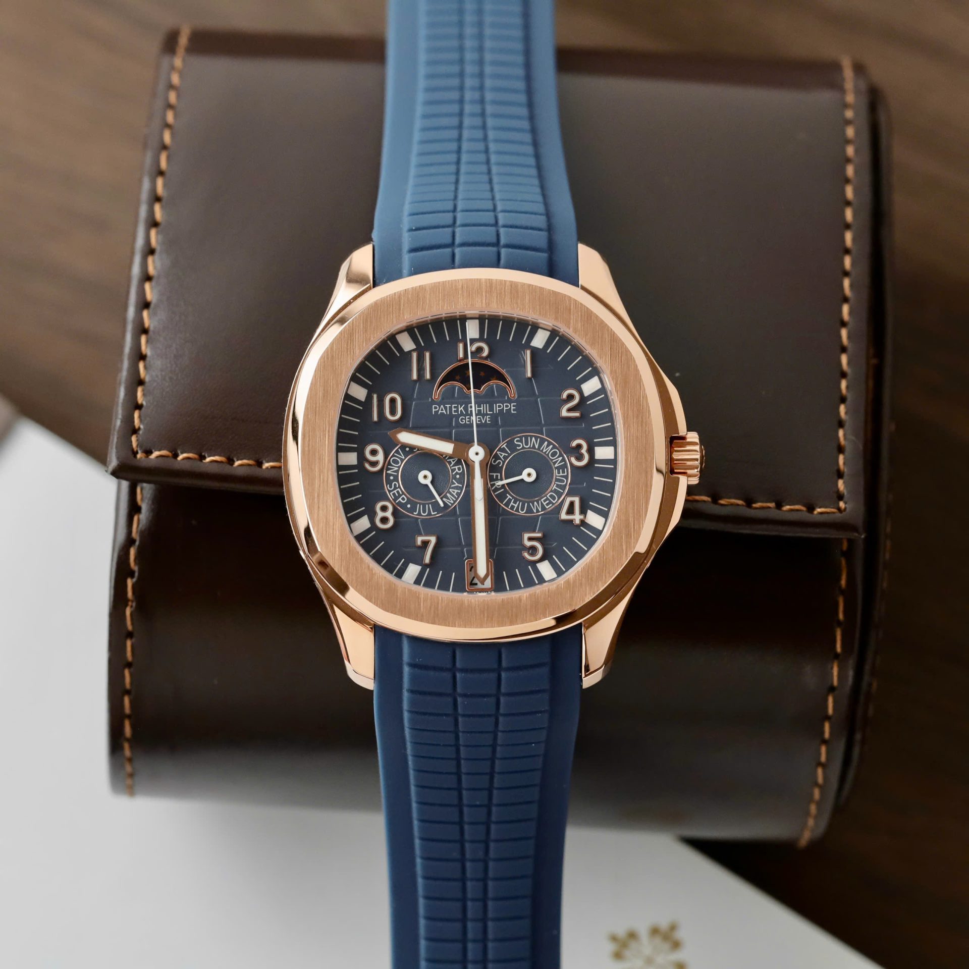Patek Philippe Best Replica Watch Aquanaut 5261R Automatic Swiss Movement Blue Dial 40mm - Top club