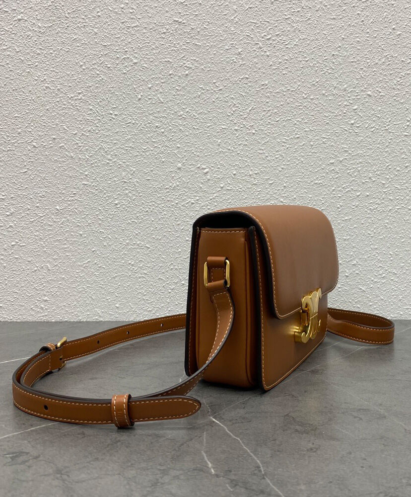 Celine Teen Triomphe Bag In Shiny Calfskin Coffee1:1High-quality replica